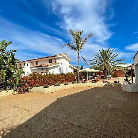 Hotel Sa Iba 4*