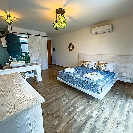 Sa Iba Hotel 4*